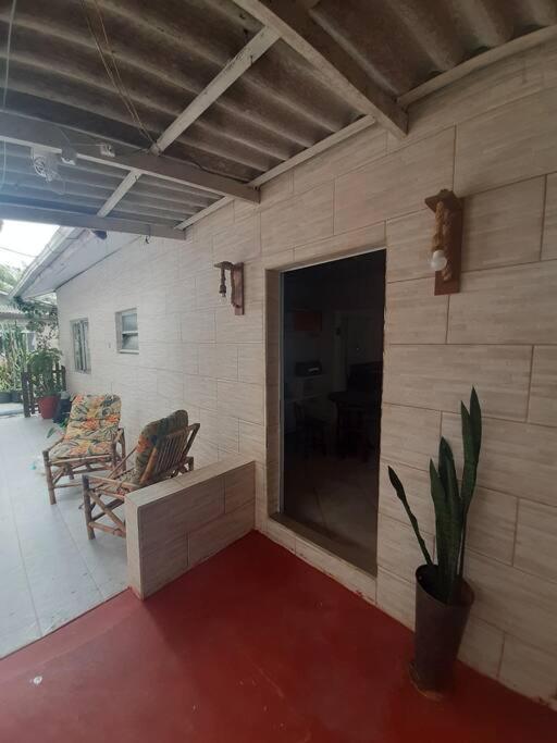 Casa Reformada Linda Espacosa 3 Quarto- 4hospedes Florianopolis